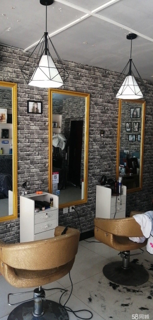 (转让)美发店转让/学校门口，人流量大，