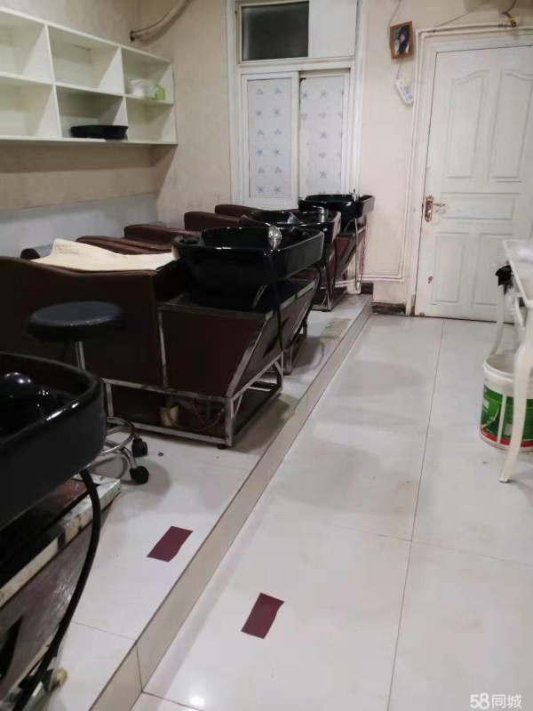 商铺图片
